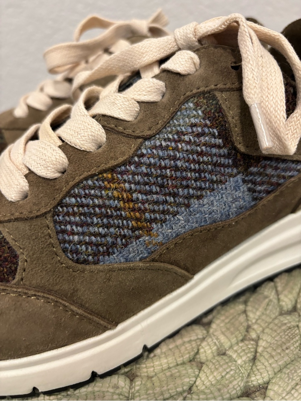 NEW Harris Tweed Islander Rosie Chestnut Blue Tartan Plaid Retro Lace Up Sneaker - Picture 6 of 12